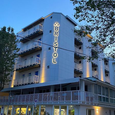 Hotel Bristol Misano Adriatico Εξωτερικό φωτογραφία