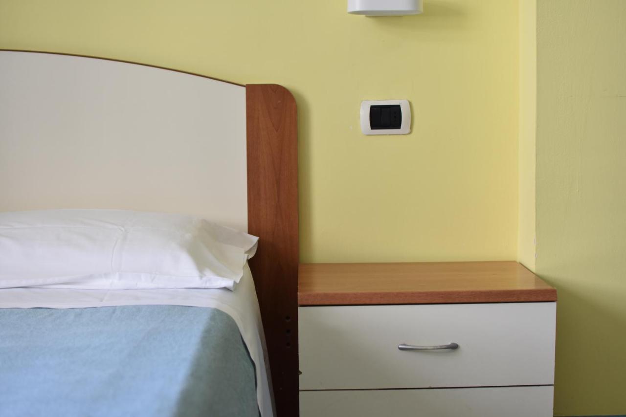 Hotel Bristol Misano Adriatico Εξωτερικό φωτογραφία